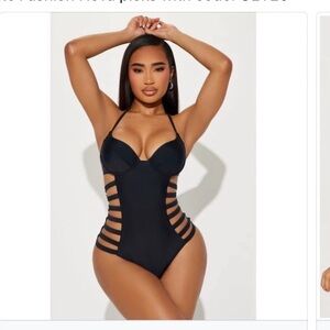 Black Strappy One-Piece Swimsuit fashion nova size medium